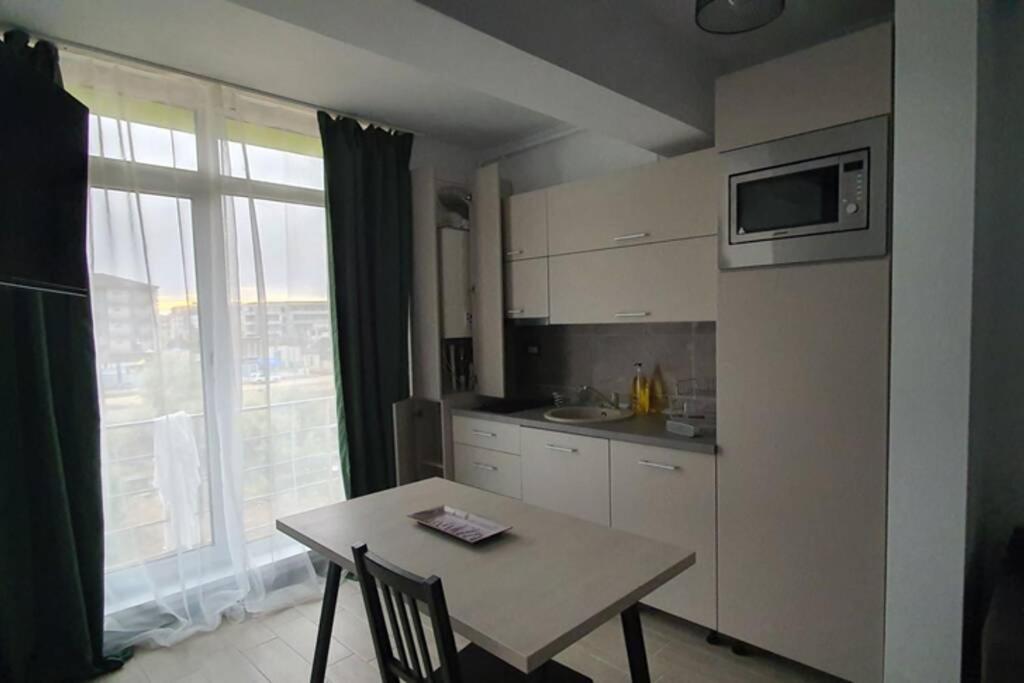 Zian'S Studio Mamaia Nord Beach Resort Năvodari Exterior foto